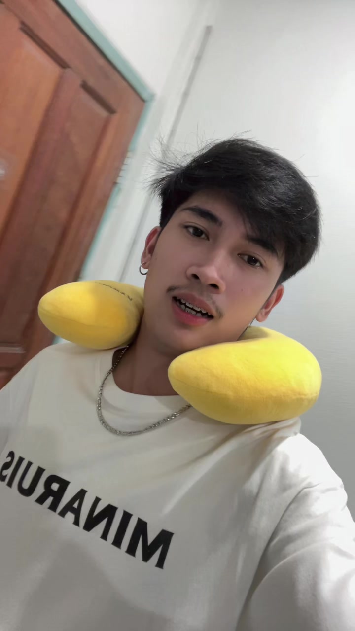 @โอมเพี้ยง