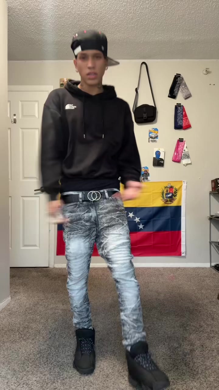 @myers.cd