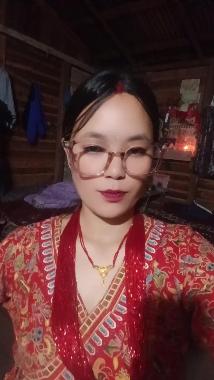 @🌿⃝βAayushma🇳🇵🇮🇶