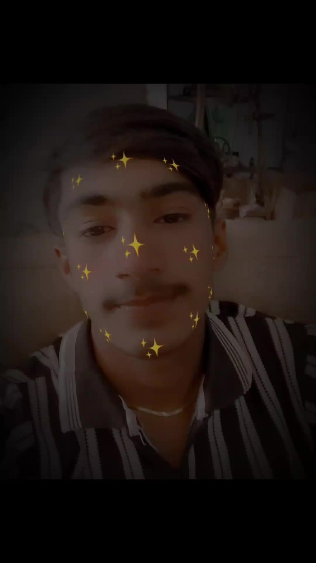 @Sad boy. 😥😥