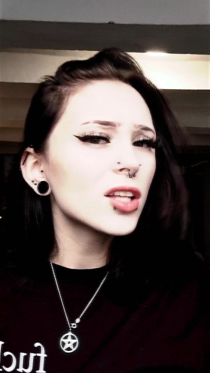@Aazura