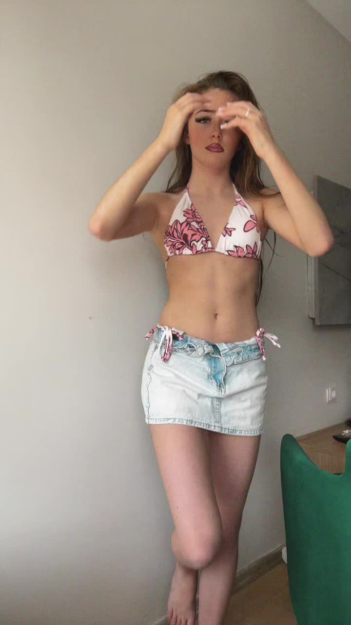 @lilydelaney141