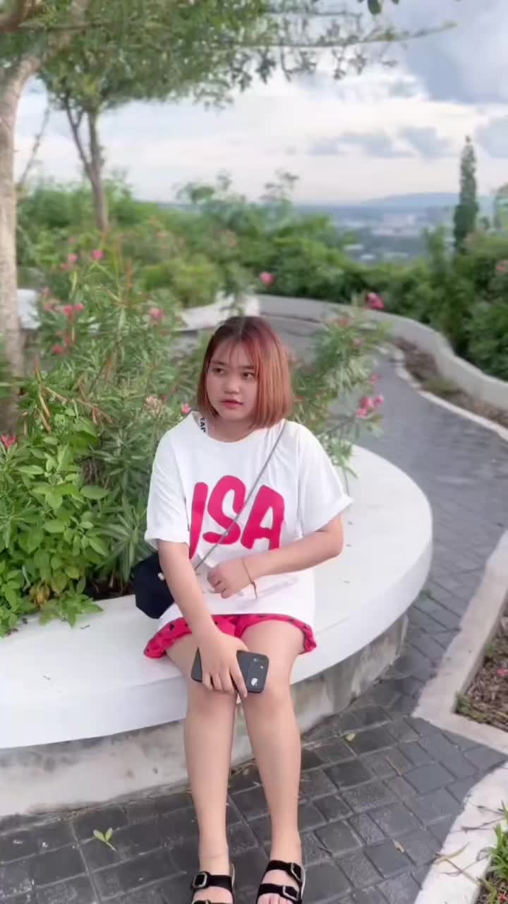 @_ /-/KP