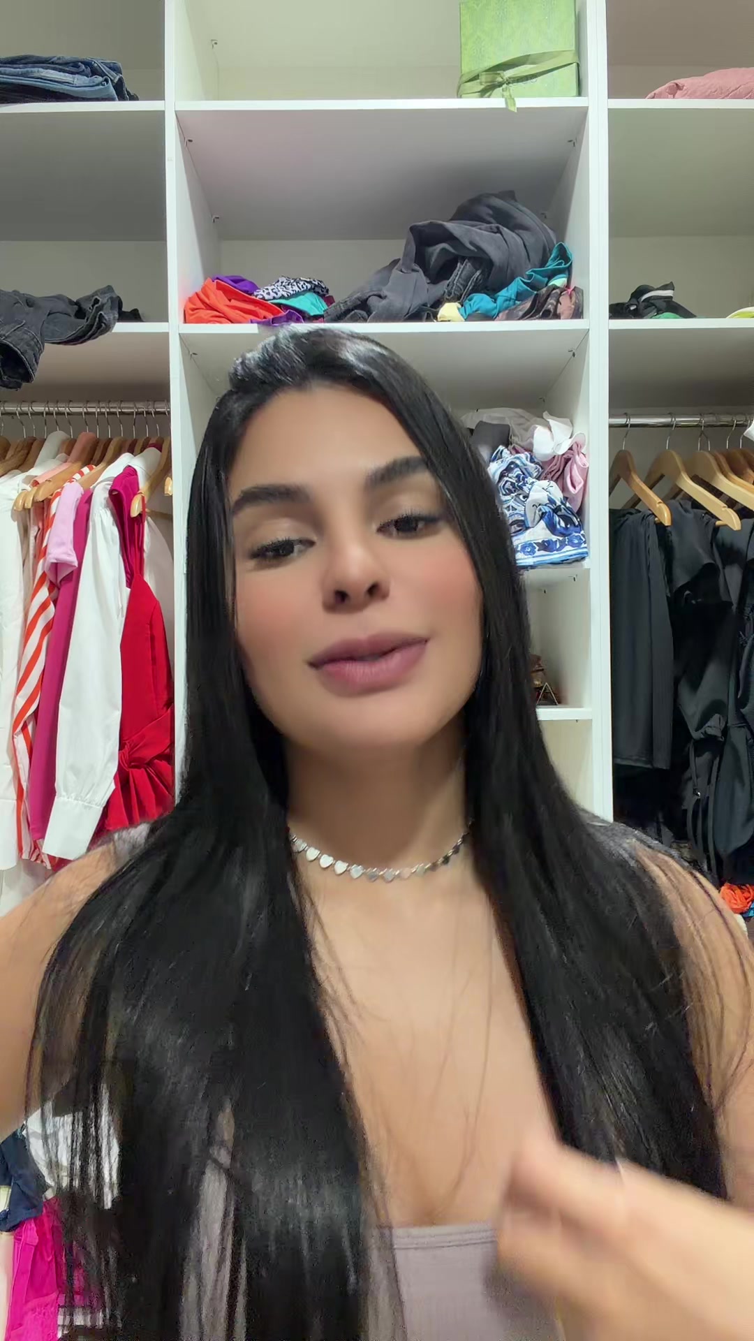 @naelypereira