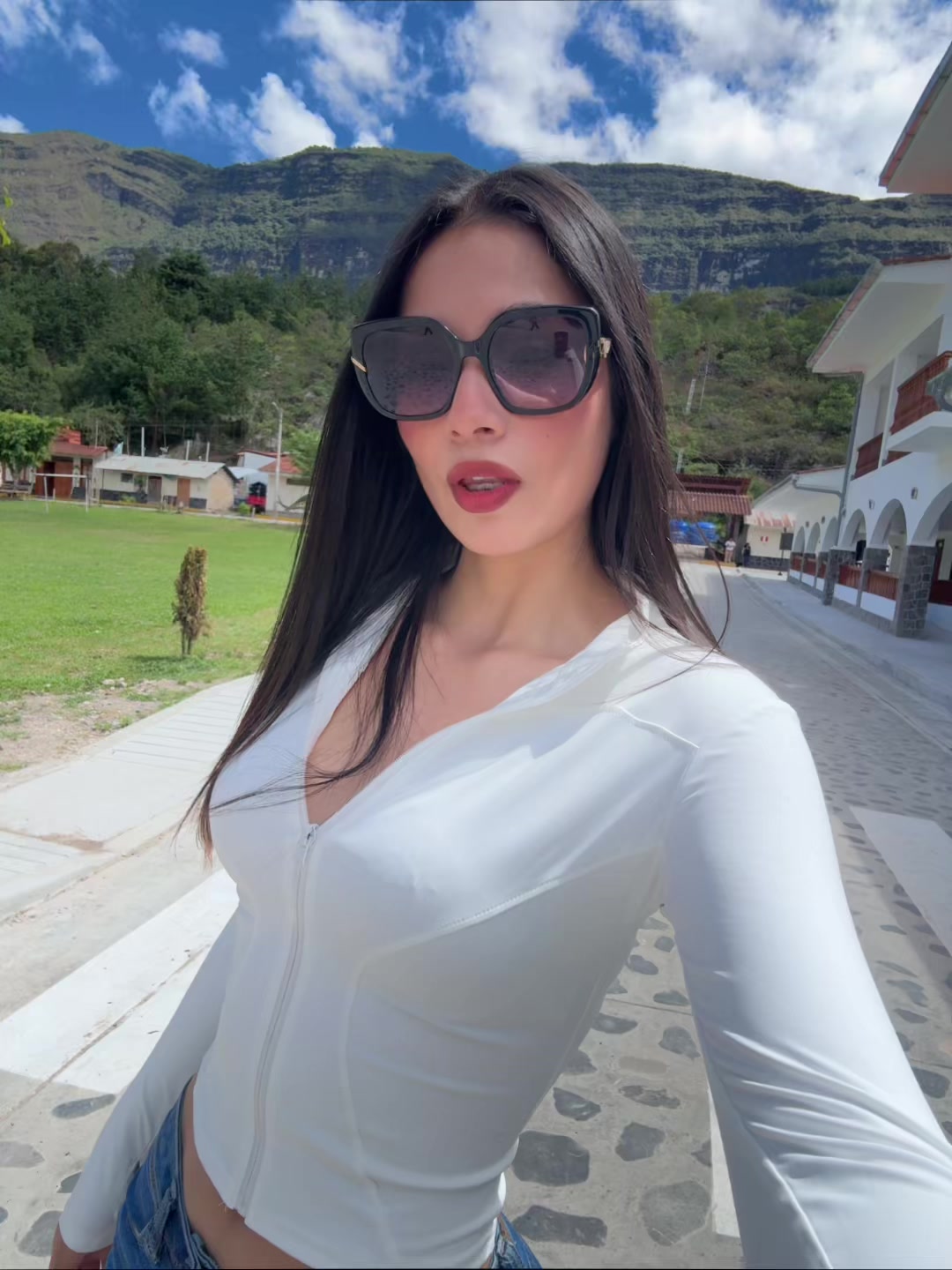 @Vanessa Lozano