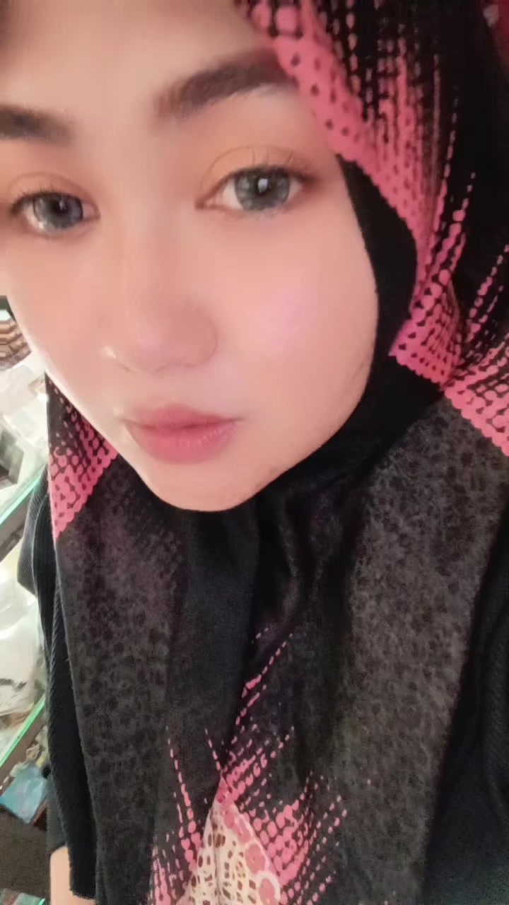 @Tia Pratiwi