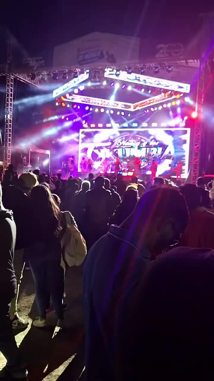 @Nancy y Los TK Kumbia