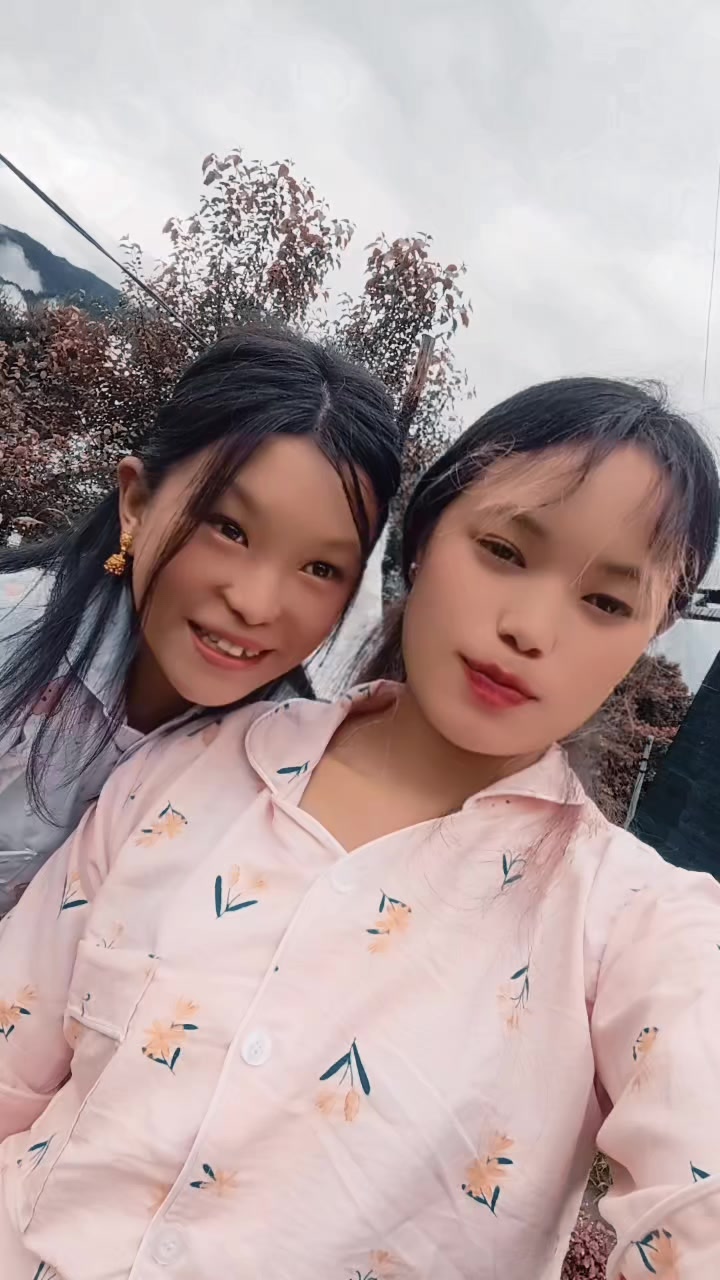@🌿⃝βAayushma🇳🇵🇮🇶