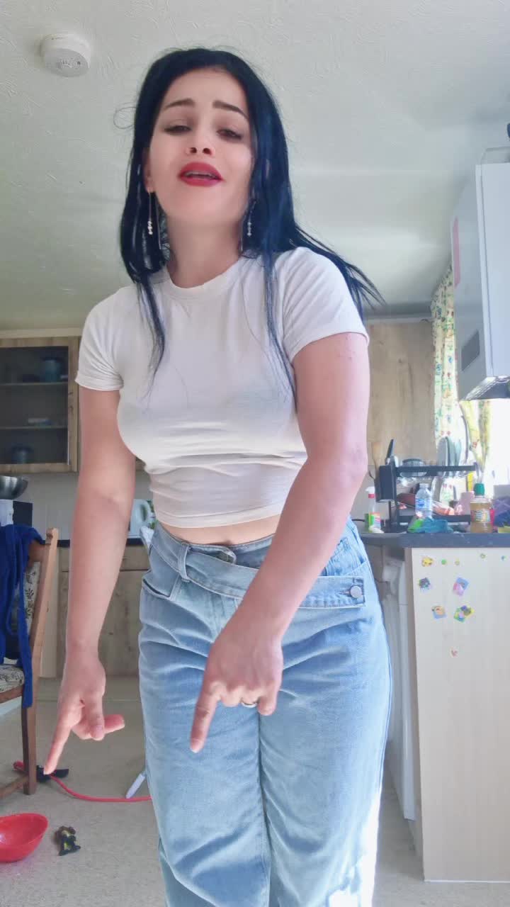 @Lily liliana