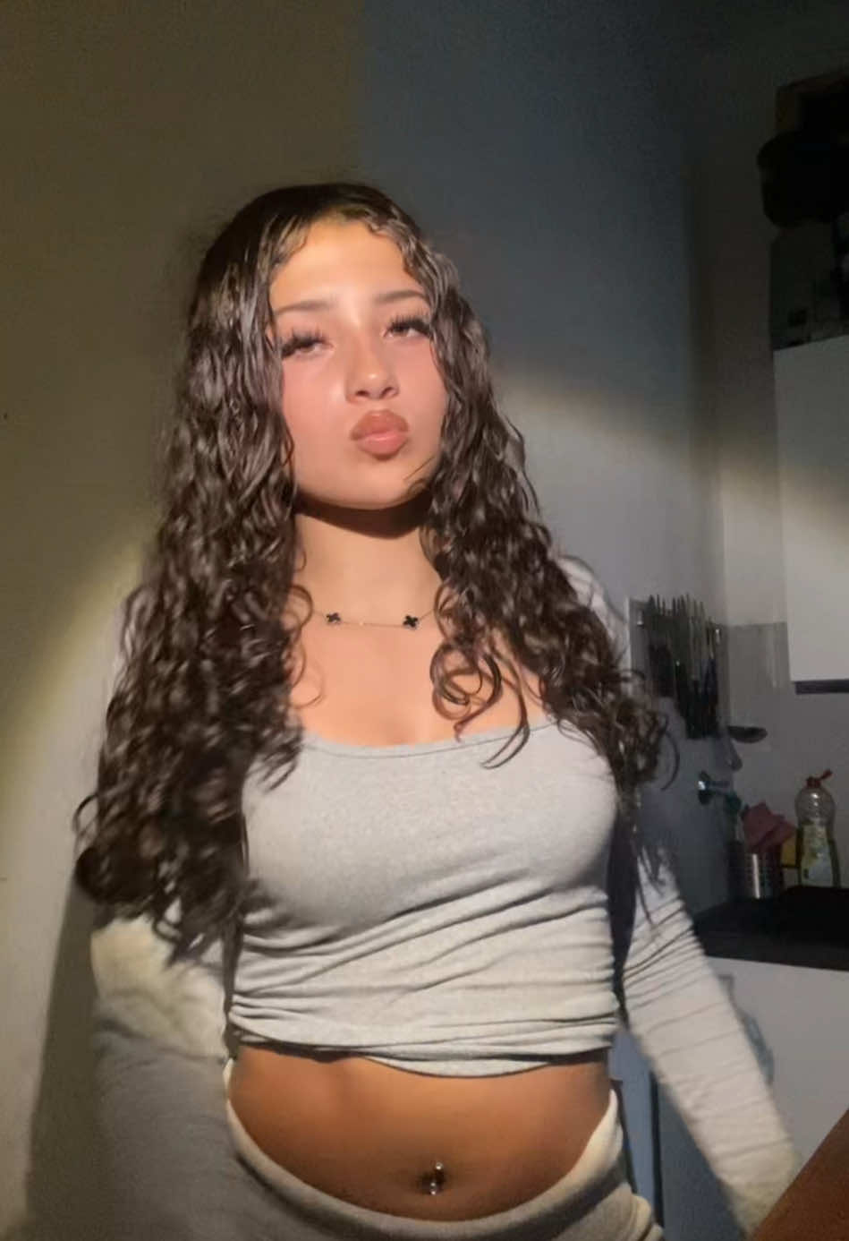 @Lola_cola
