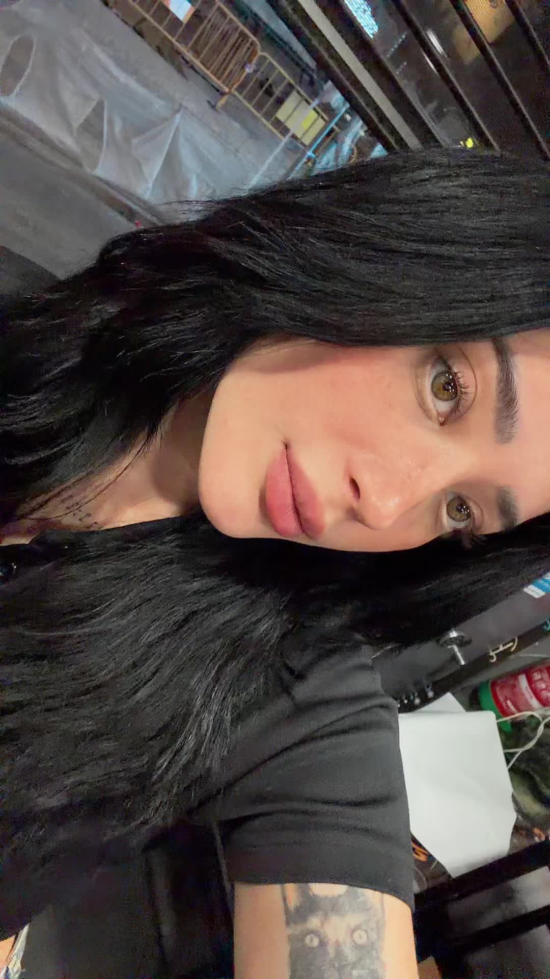 @BRENDA ZAMBRANO
