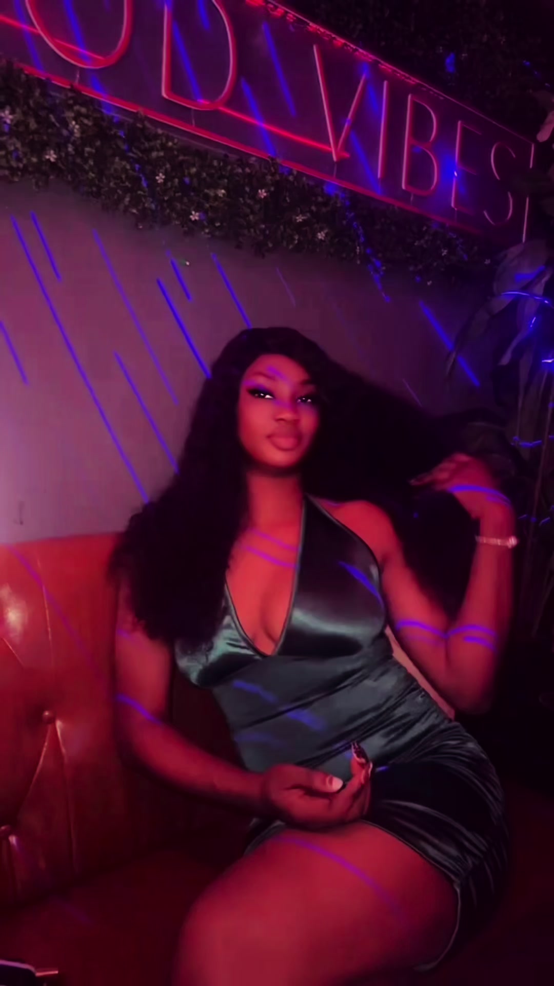 @𝐿𝒶 𝒹.𝑜𝓇 6𝓍 𝒞𝒶𝓃𝑜𝓃
