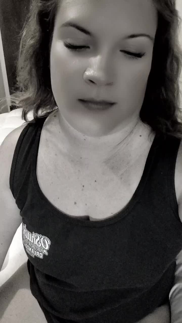 @jessienousain