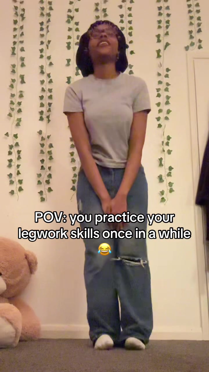 @๐๐ข๐ฏ๐ข๐๐ง๐ค๐