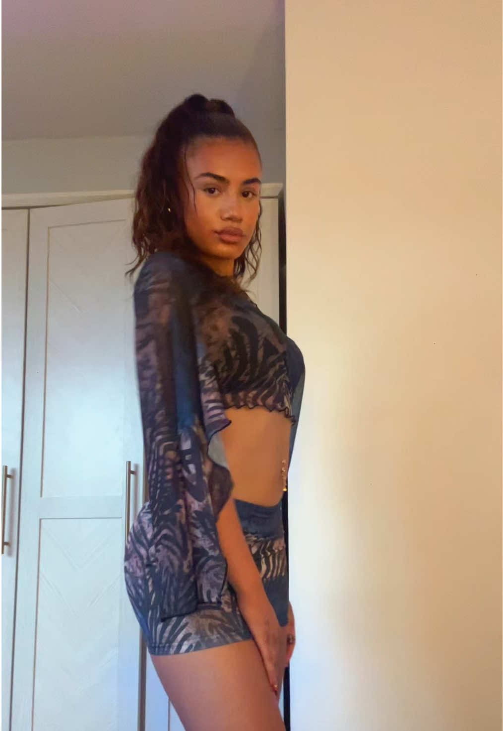 @kyrahworeit