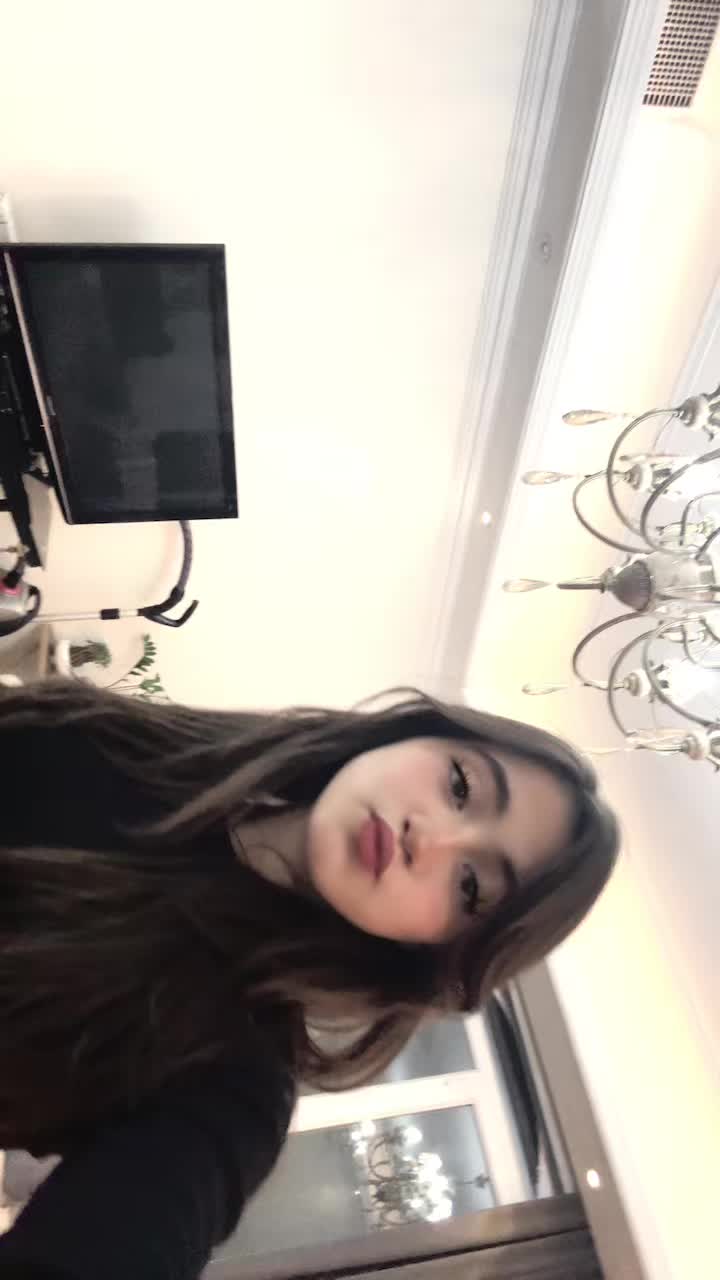 @Parnia_Sara