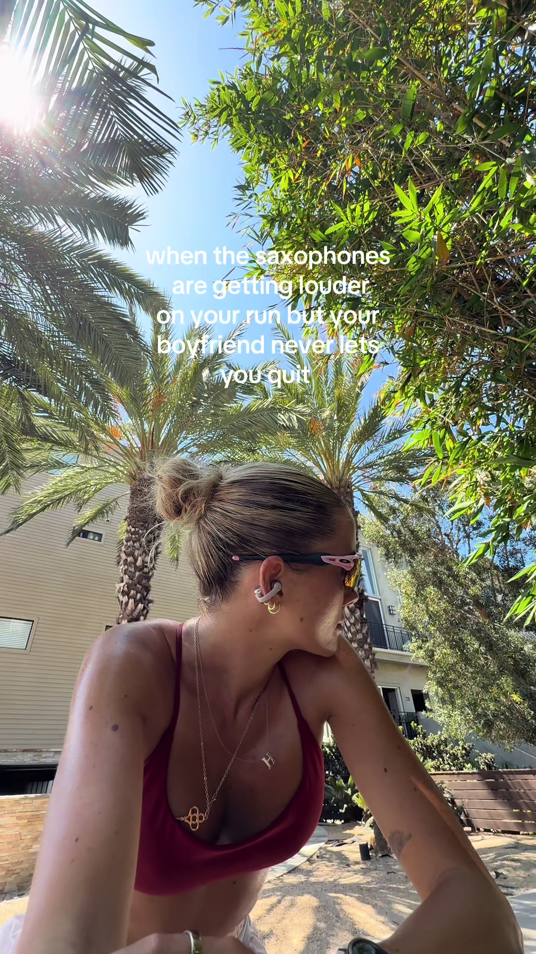 @hollyjobrooks