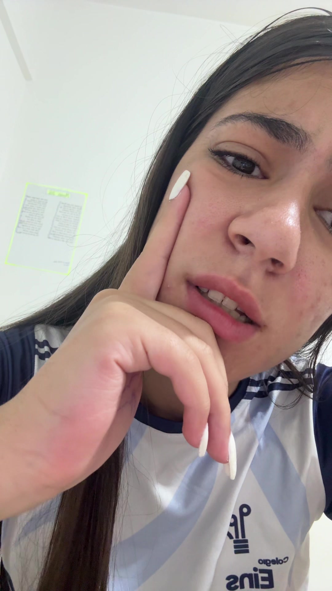 @melzinha_moraess