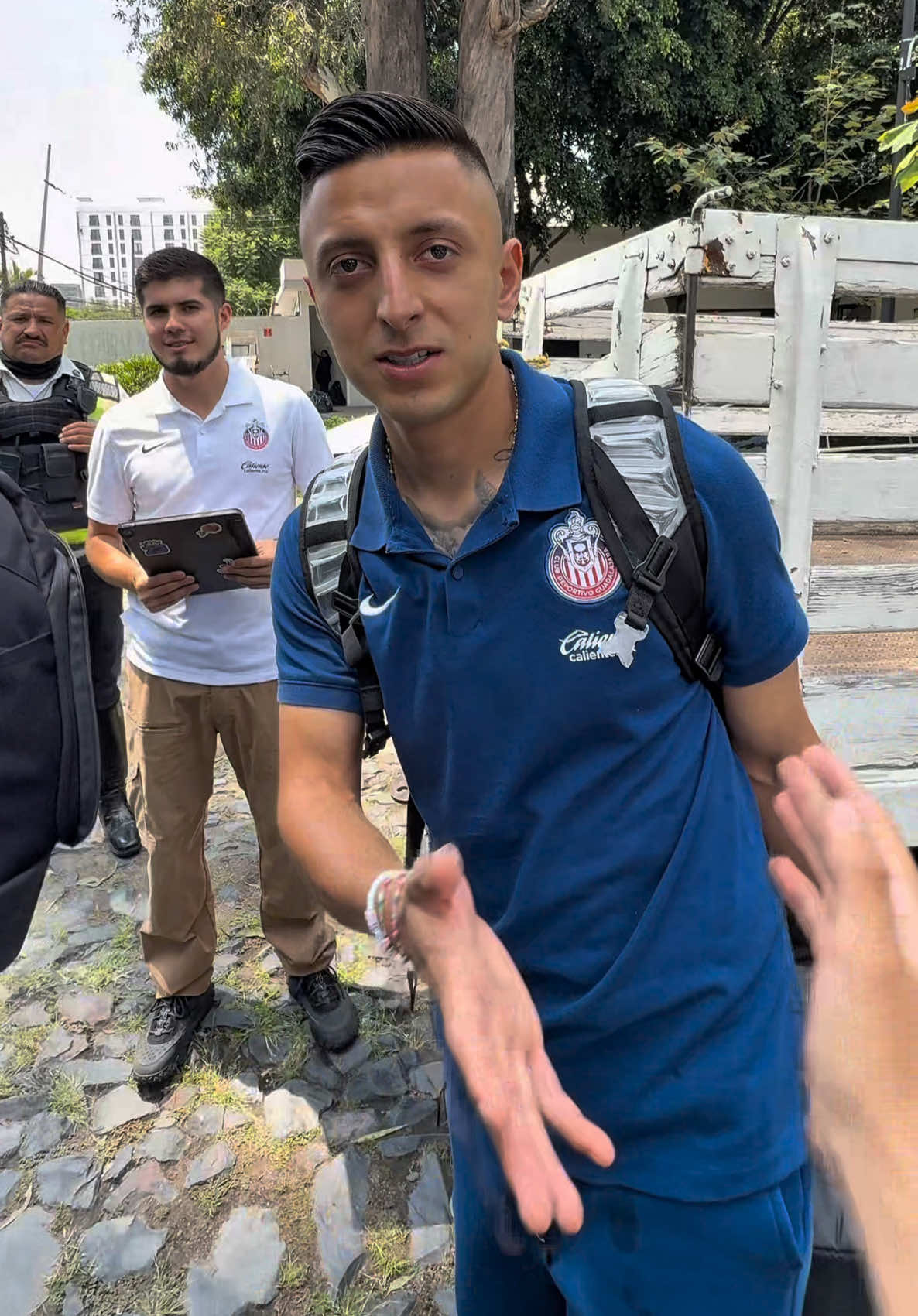 @Chivas