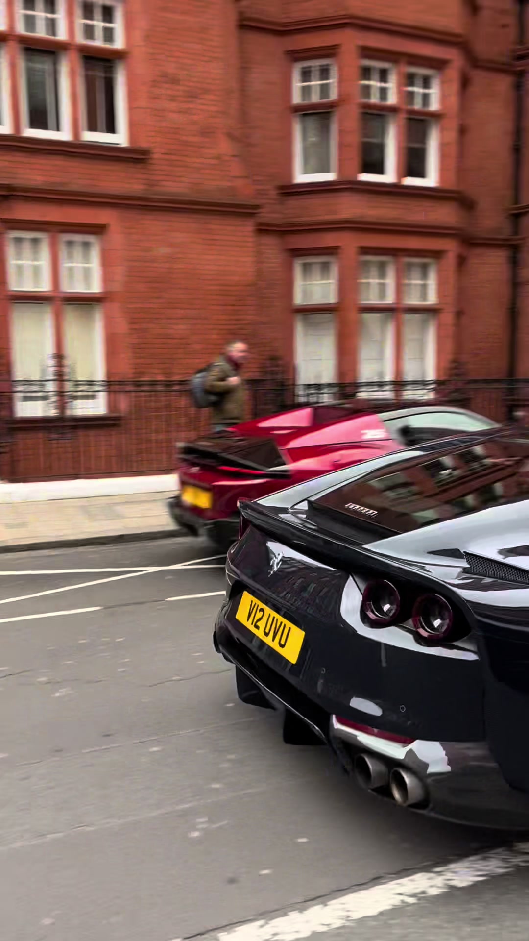 @Hypercars of London