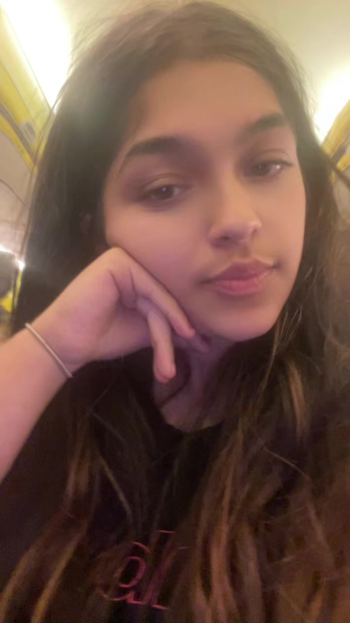 @Vaneska🤍