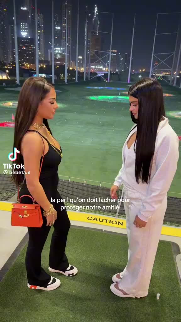 @Heyla