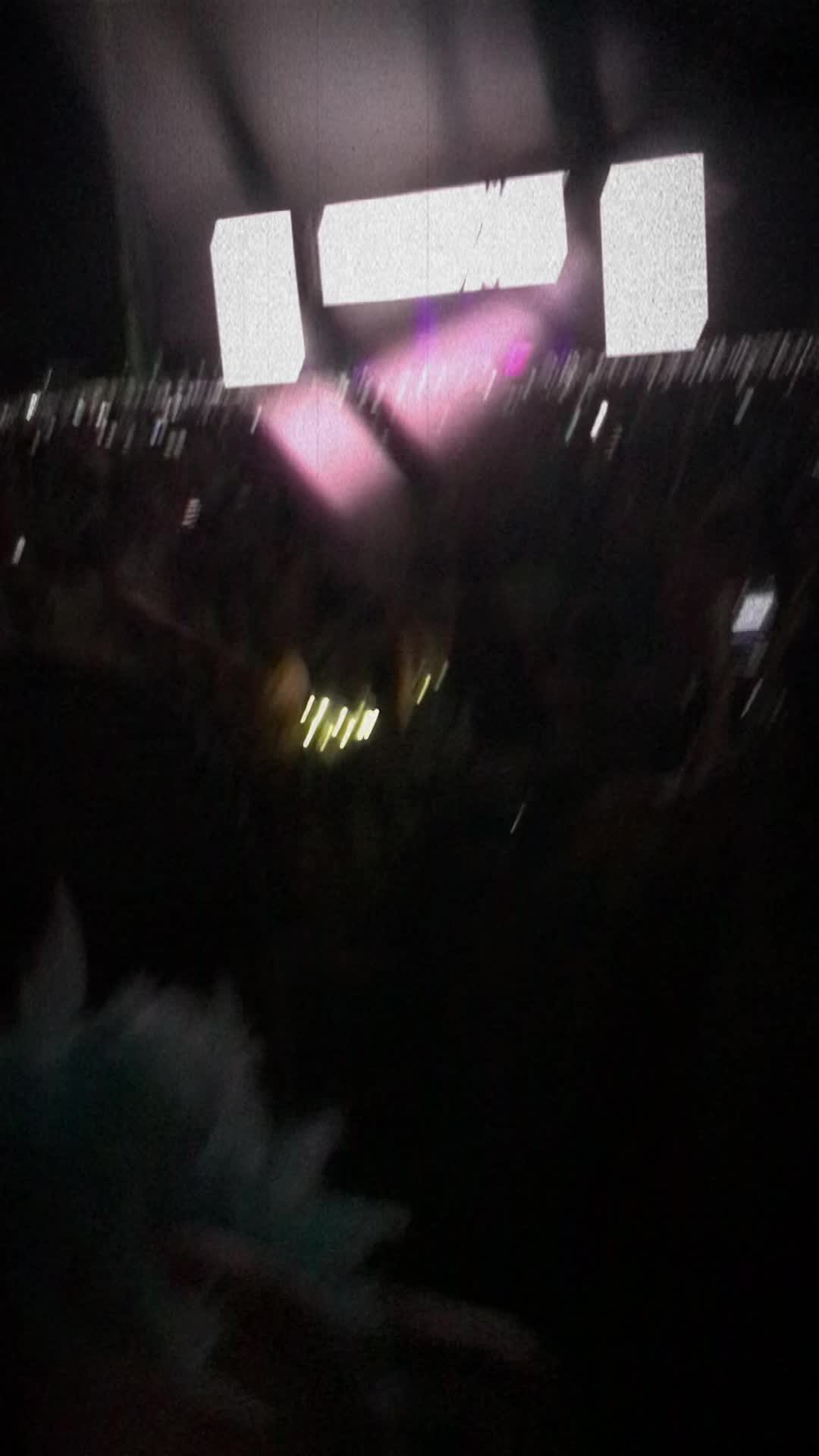 @HeartbreakAvenue06