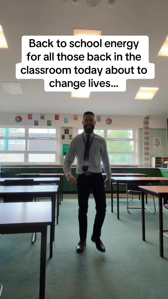 @Mr G Teacher 🕺🏻