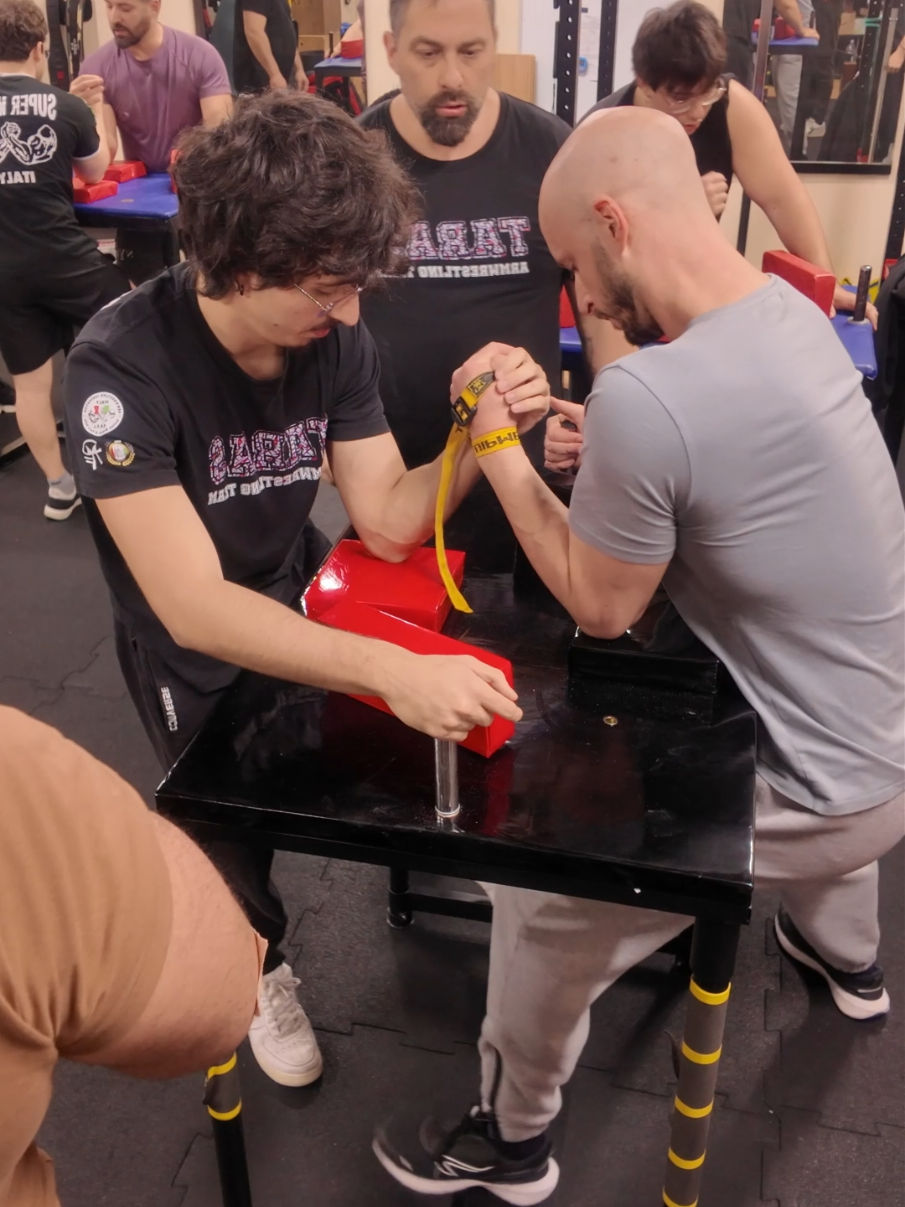 @Taras Armwrestling Team