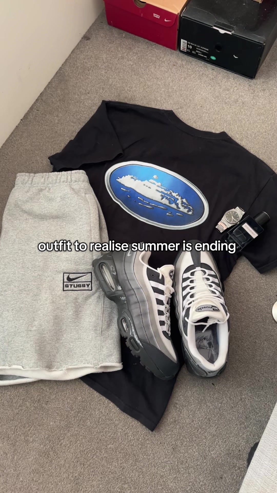 @STRTWR 🌑