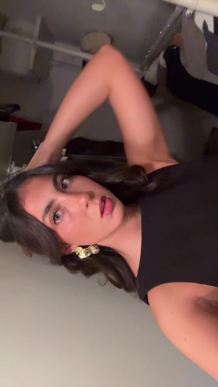 @Ele