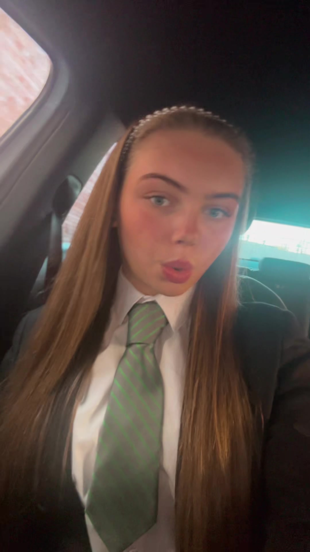 @𝐟𝐫𝐞𝐲𝐚🎀