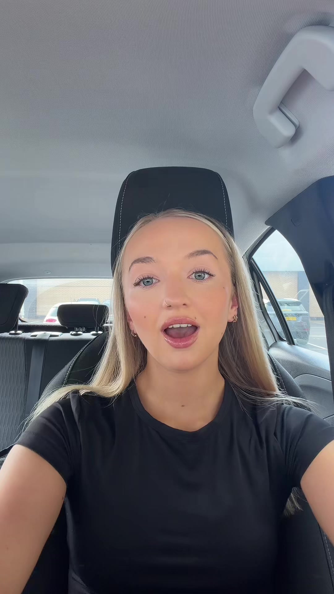 @sophiecairnsxx