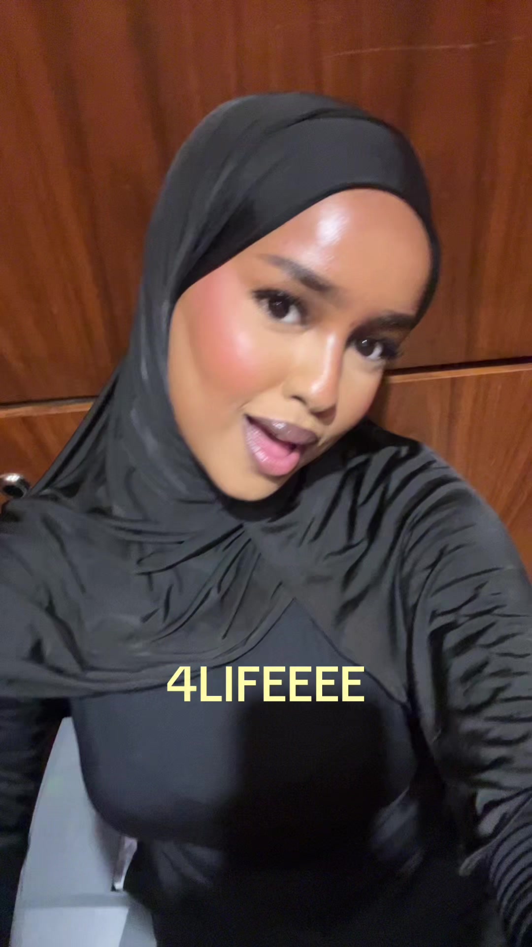 @𝓝