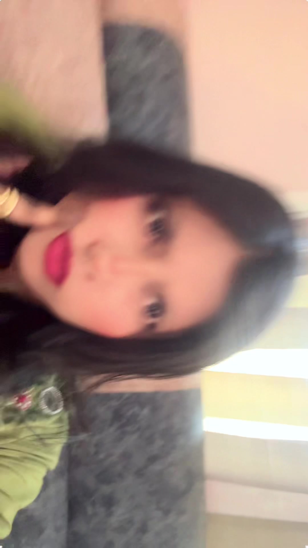 @Urmi