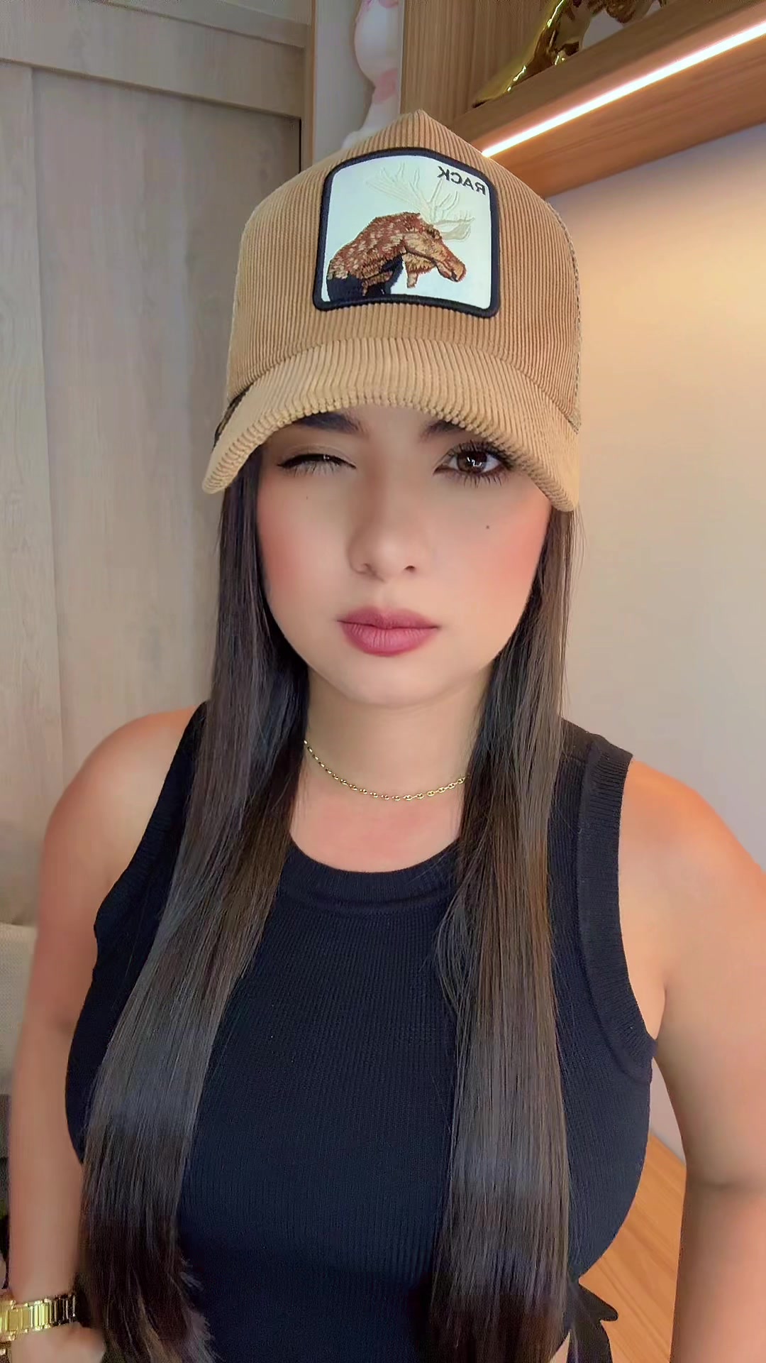 @𝓕𝓮𝓻𝓷𝓪𝓷𝓭𝓪 💎