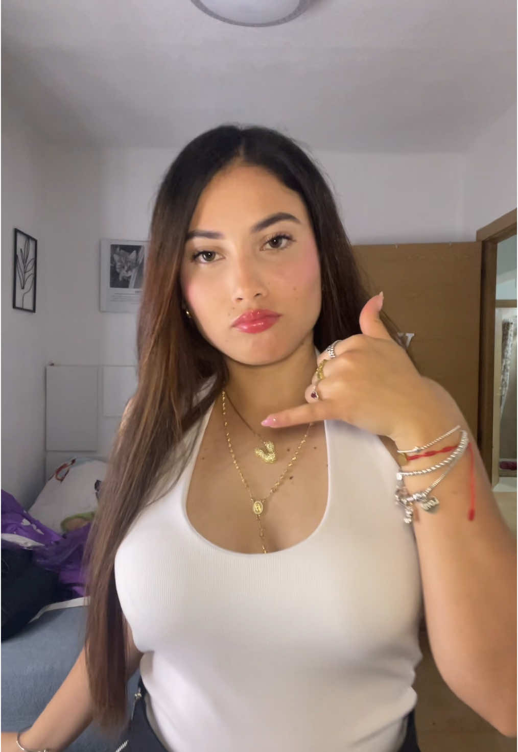 @VALENTINA🦦