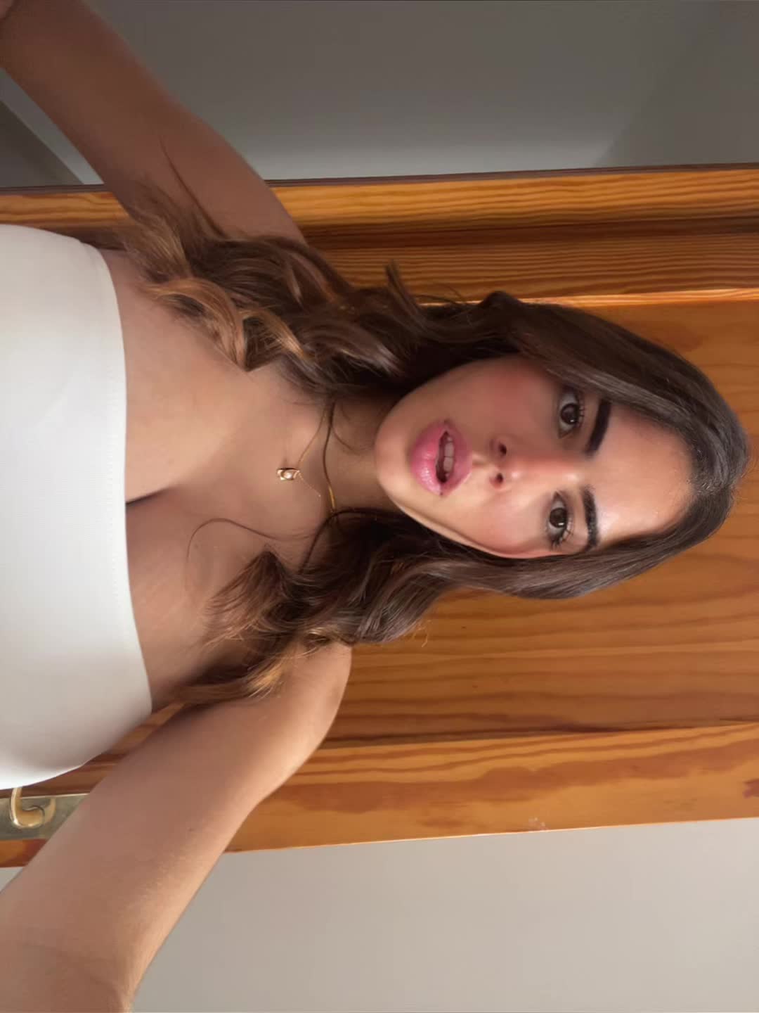 @Isa