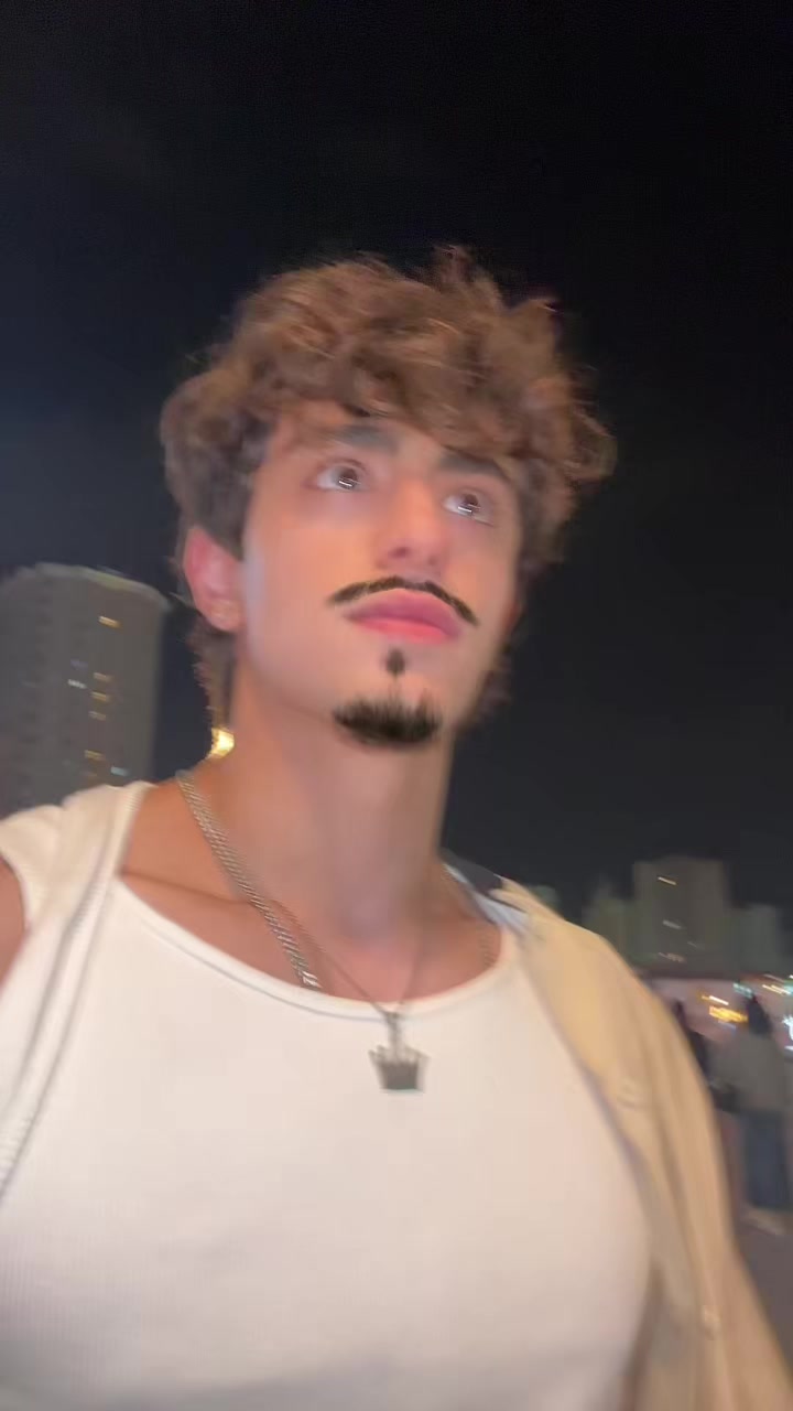@Abollez