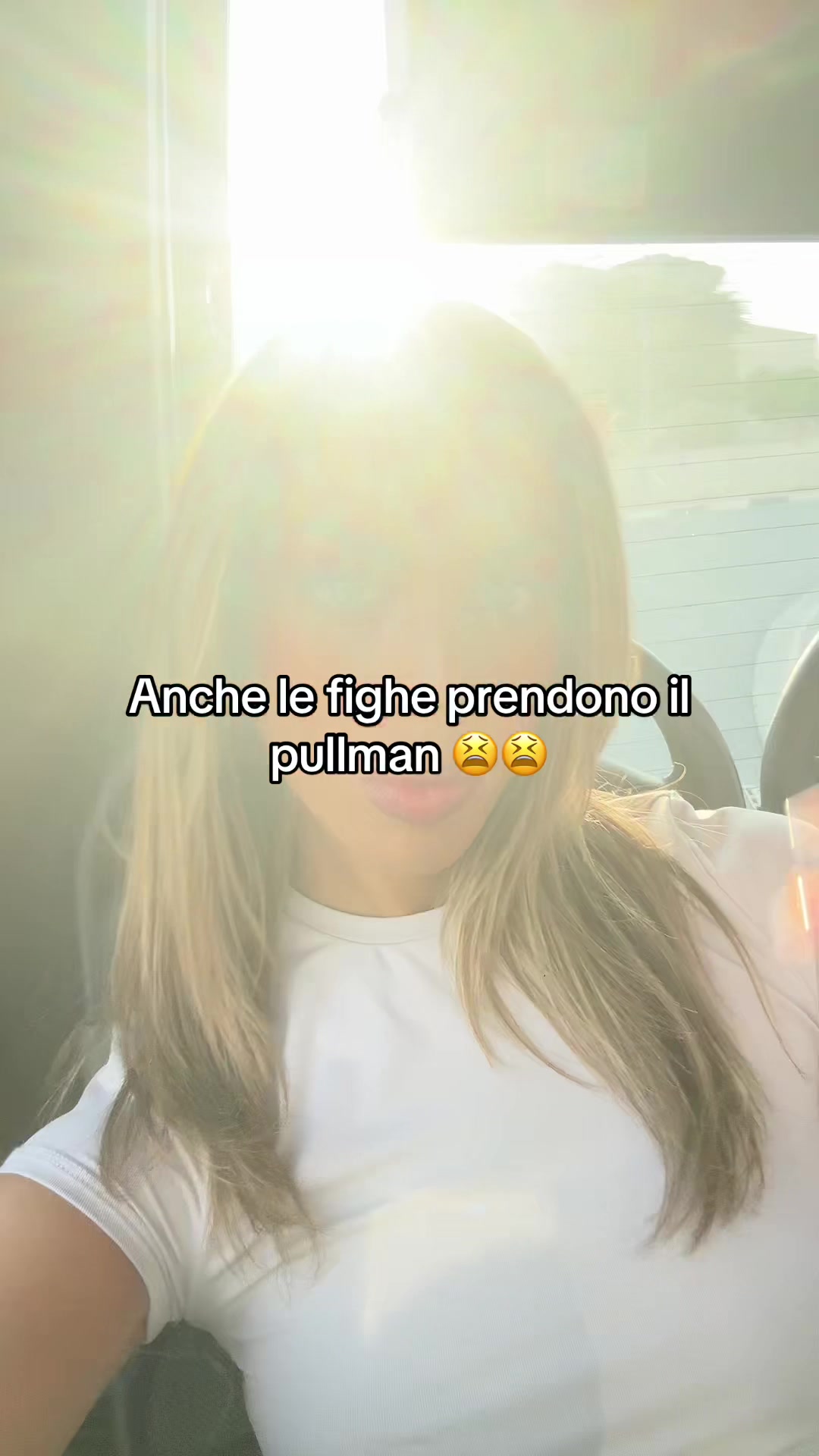 @Rebeccalandoni