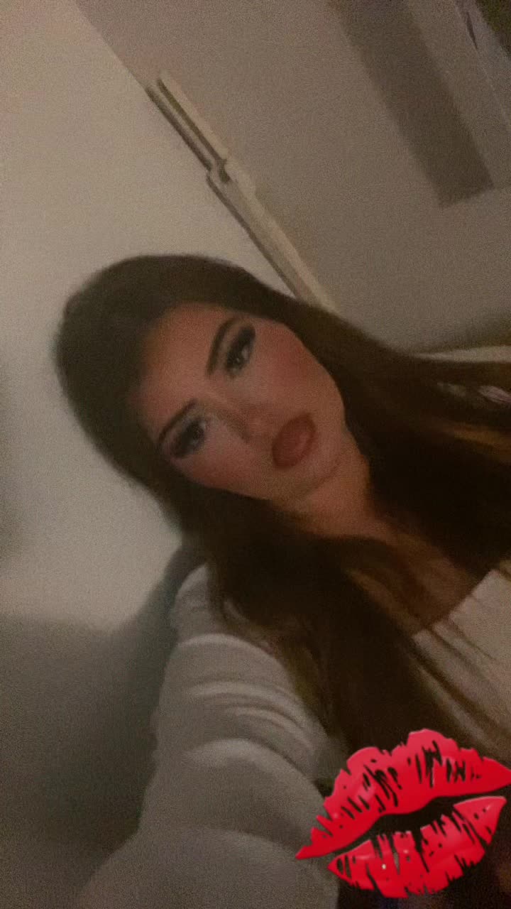 @lydiaa x