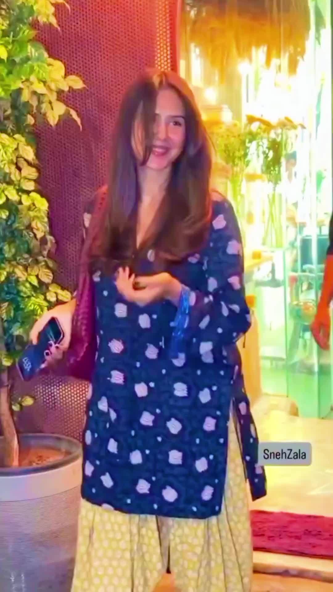 @sonam bajwa fans page