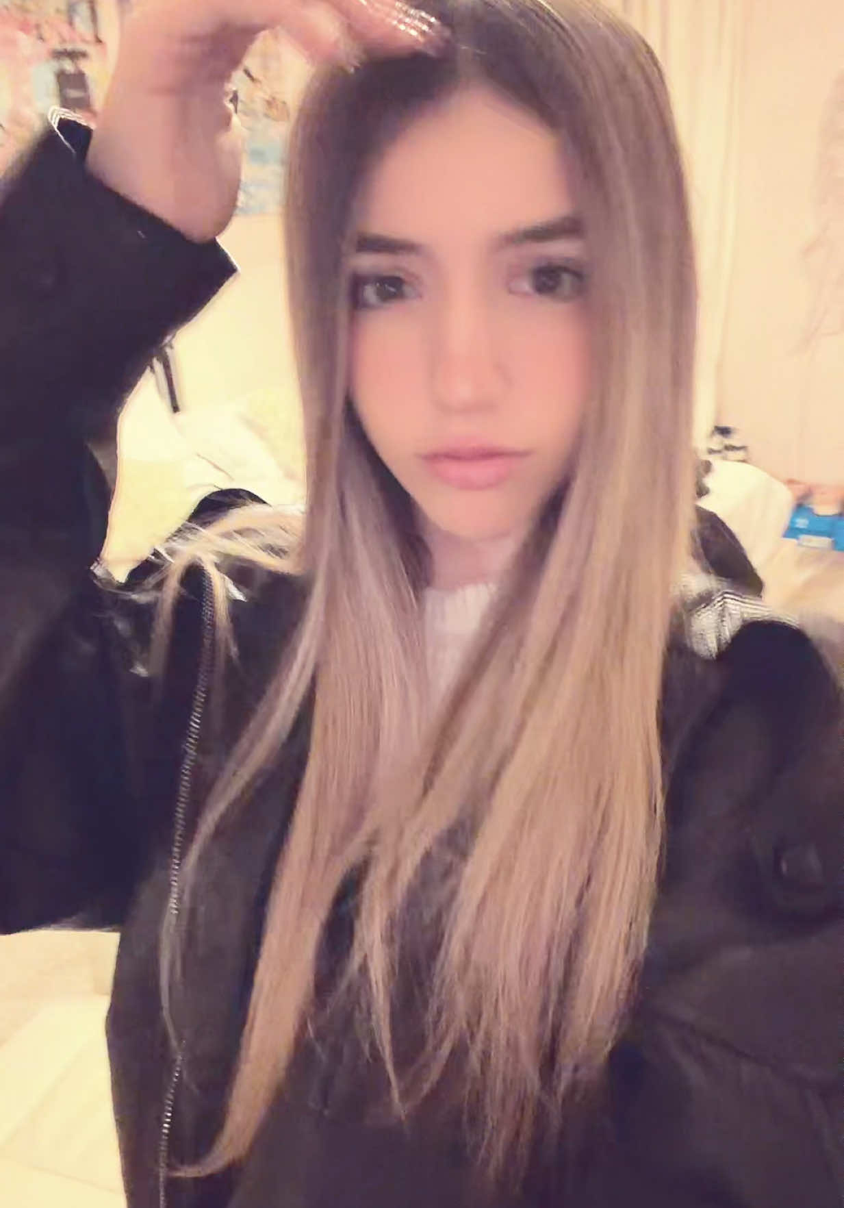 @almiivacc ⋆𖤐