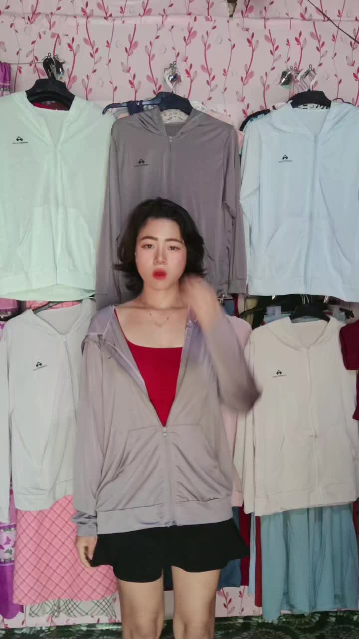 @Shwe  Yee  Fashionshop