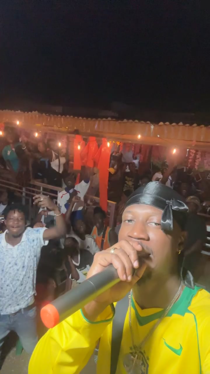 @AZAZOU SATELITE LE MA&Icirc;TRE 💪01