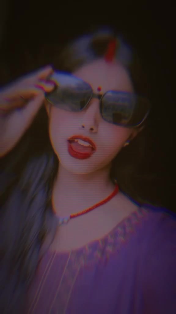 @Ahirani queen ๐
