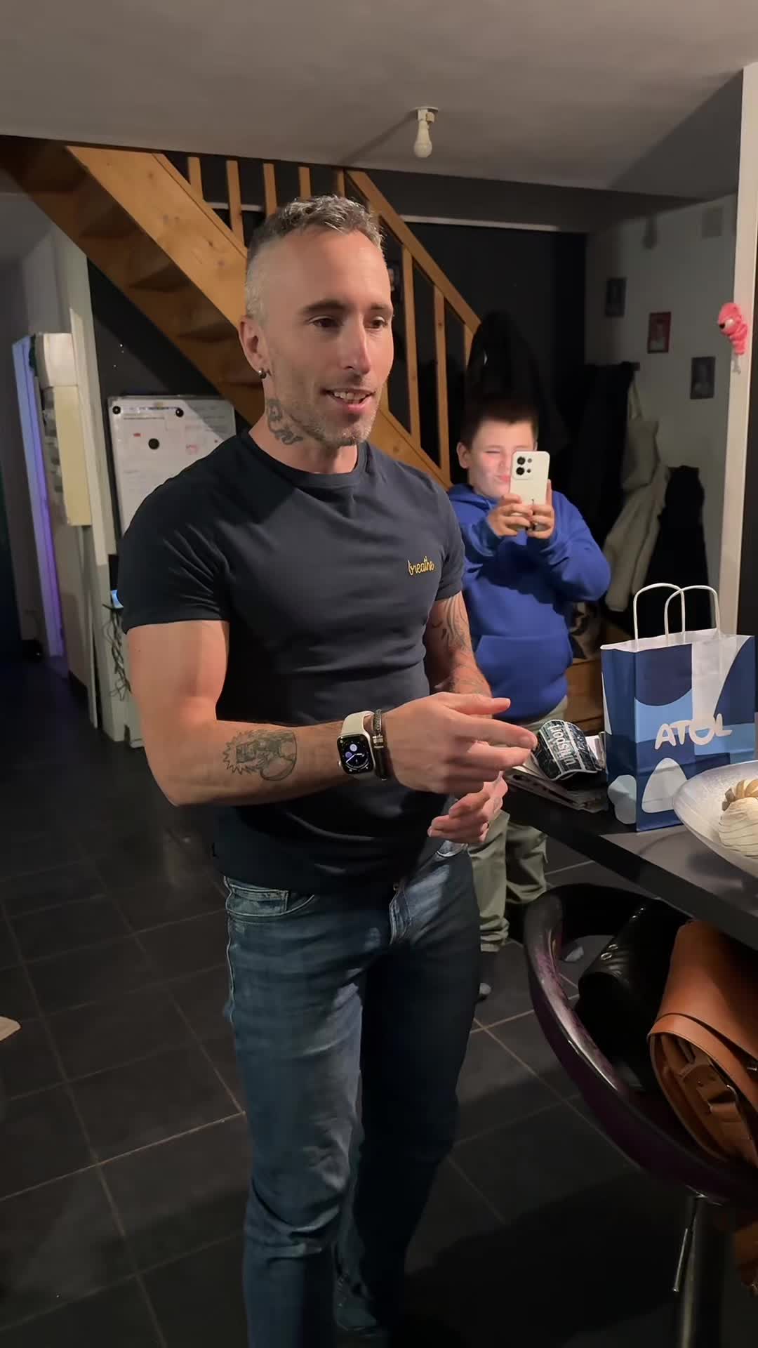@Renaudrengi