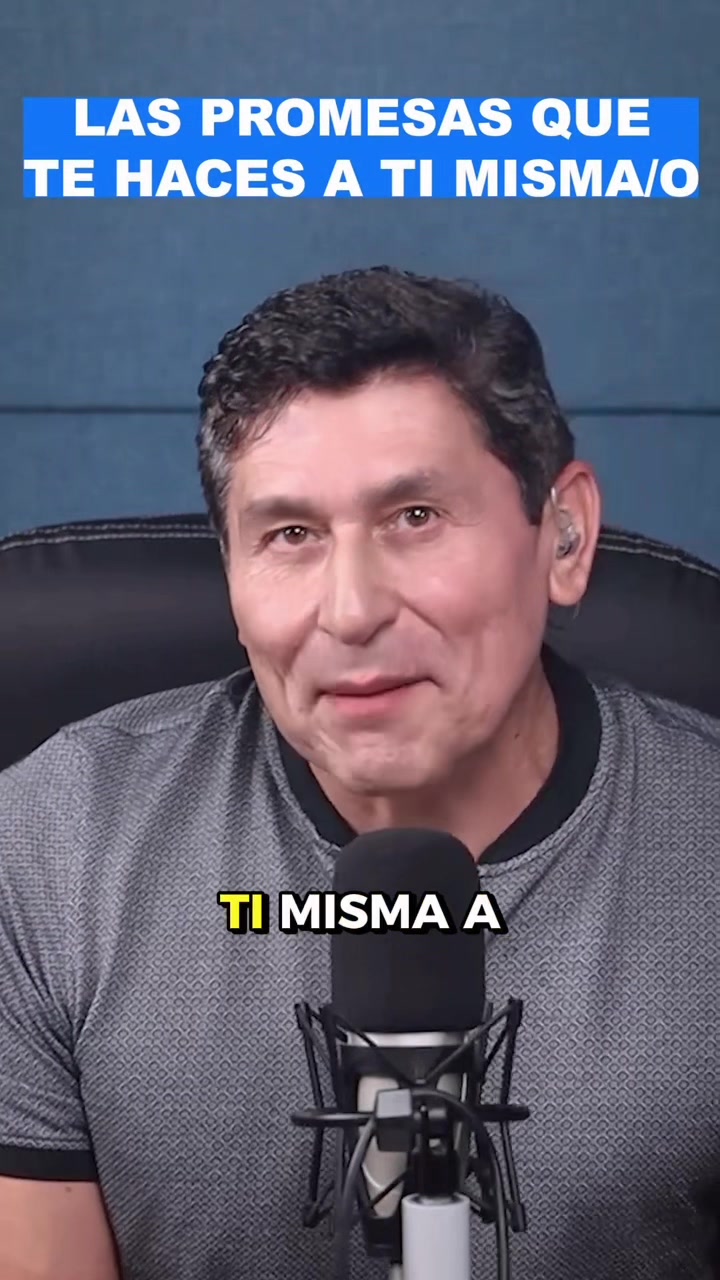 @César Lozano