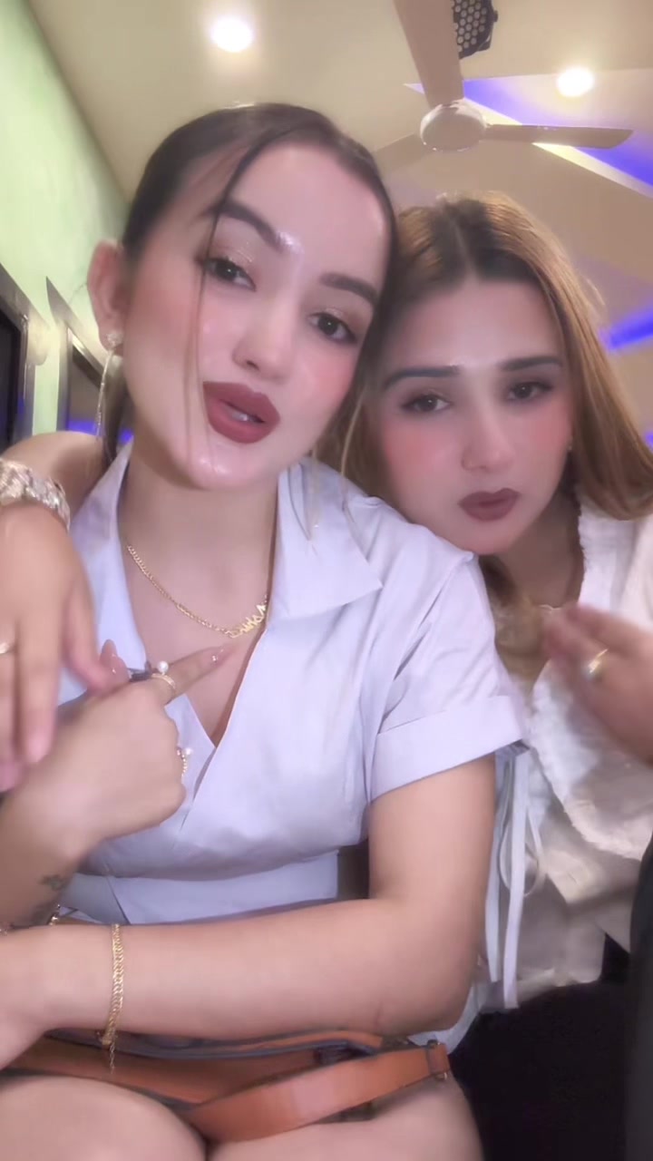 @Ashika karki 💝🧿