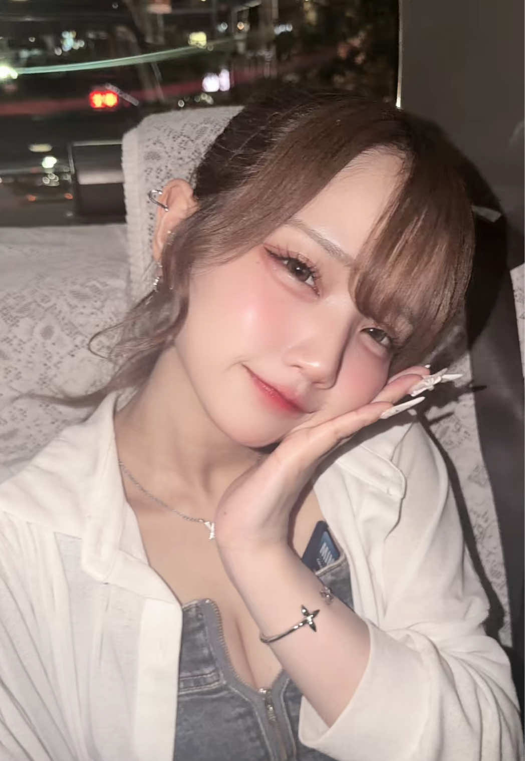 @えま